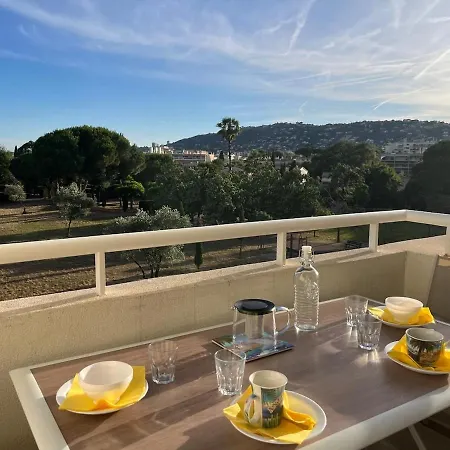 Apartment One-bedroom With Balcony, Sea And Park Views, Air Conditioning, Swimming Pool And Parking