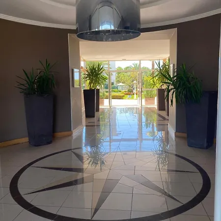One-bedroom With Balcony, Sea And Park Views, Air Conditioning, Swimming Pool And Parking *